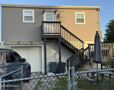 2 Campview Avenue - Photo Thumbnail 9