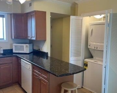 51 Hiering Avenue - Photo Thumbnail 2