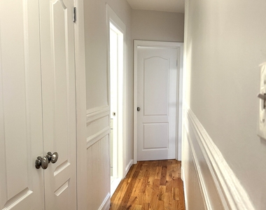 7 Avenue - Photo Thumbnail 11