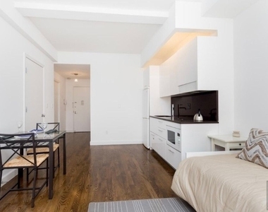 West 91st Street - Photo Thumbnail 1