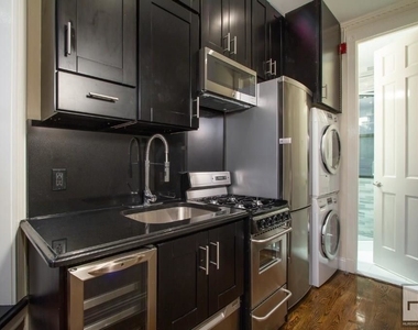 West 103rd Street - Photo Thumbnail 3