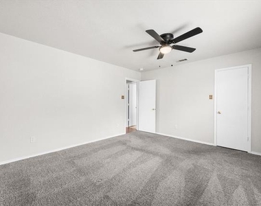612 Kings Way Drive - Photo Thumbnail 16