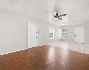 612 Kings Way Drive - Photo Thumbnail 14