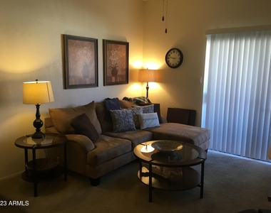 5757 W Eugie Avenue - Photo Thumbnail 8