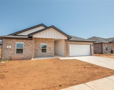 7611 Hudson Way - Photo Thumbnail 11
