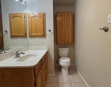 957 Austin Court - Photo Thumbnail 10