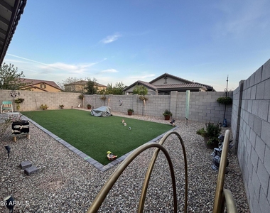 16013 W Alameda Road - Photo Thumbnail 32