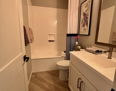 16013 W Alameda Road - Photo Thumbnail 24
