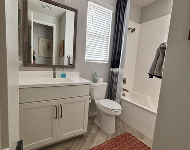 16013 W Alameda Road - Photo Thumbnail 15