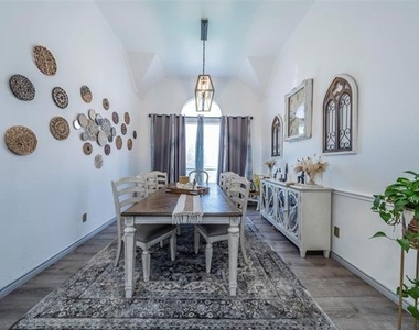 508 Audubon Drive - Photo Thumbnail 5