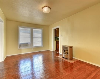1559 Vermont Avenue - Photo Thumbnail 3