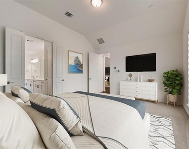 536 Cedarwood Street - Photo Thumbnail 17