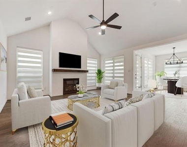 536 Cedarwood Street - Photo Thumbnail 5