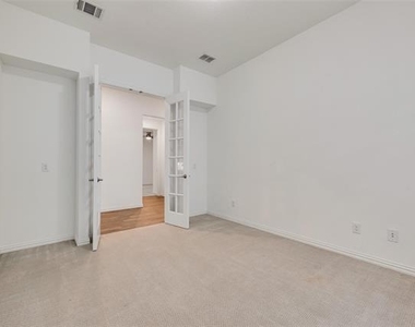 536 Cedarwood Street - Photo Thumbnail 30