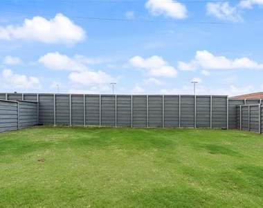 536 Cedarwood Street - Photo Thumbnail 32