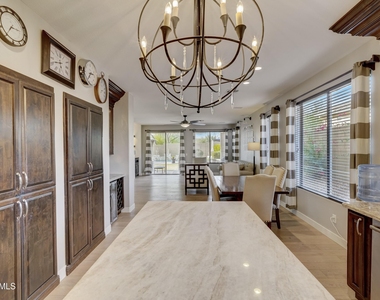40844 N Union Trail - Photo Thumbnail 12