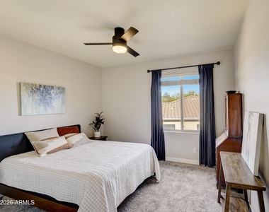 40844 N Union Trail - Photo Thumbnail 31