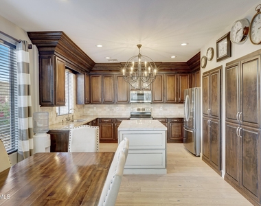 40844 N Union Trail - Photo Thumbnail 10