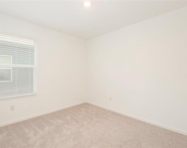 6804 Bramblewood Drive - Photo Thumbnail 26