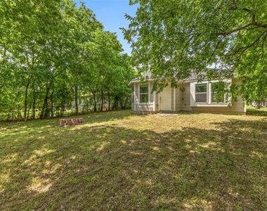 2836 Kilburn Avenue - Photo Thumbnail 26