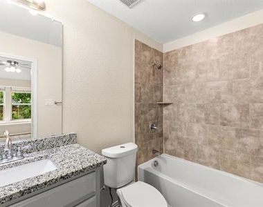 2836 Kilburn Avenue - Photo Thumbnail 14