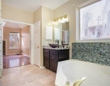 1904 Overlook Ridge Drive - Photo Thumbnail 9