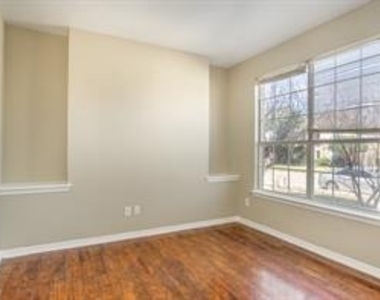 1904 Overlook Ridge Drive - Photo Thumbnail 17