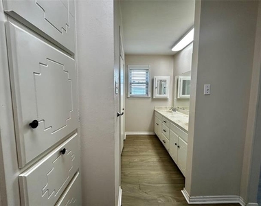 6209 Gayle Drive - Photo Thumbnail 20