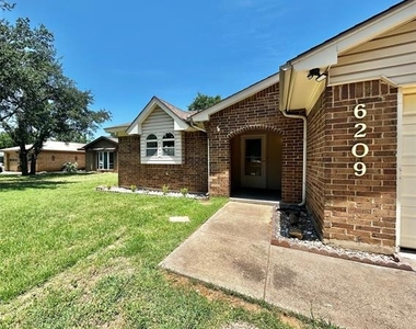 6209 Gayle Drive - Photo Thumbnail 1