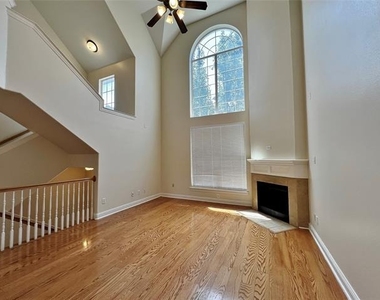 5808 La Vista Drive - Photo Thumbnail 10