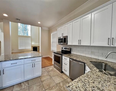 5808 La Vista Drive - Photo Thumbnail 13