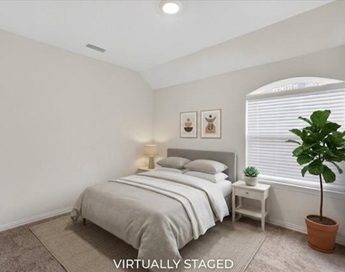 984 Emil Place - Photo Thumbnail 11