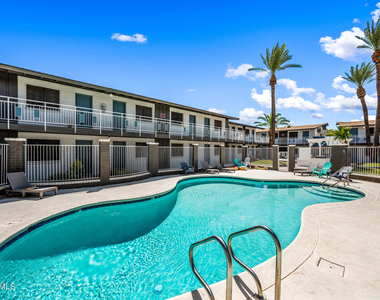 3025 N 32nd Street - Photo Thumbnail 19