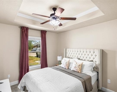 1326 Briar Cliff Path - Photo Thumbnail 38