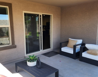 24661 W Jessica Lane - Photo Thumbnail 28