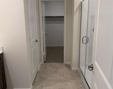 909 Apeldoorn Trail - Photo Thumbnail 30