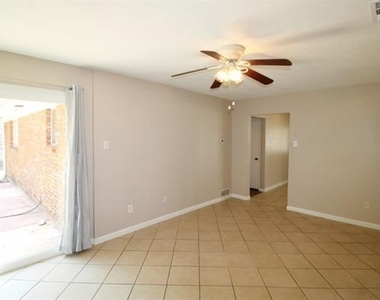 821 Rea Avenue - Photo Thumbnail 8