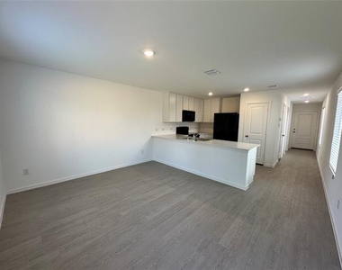 833 Sandhill Crane Lane - Photo Thumbnail 1