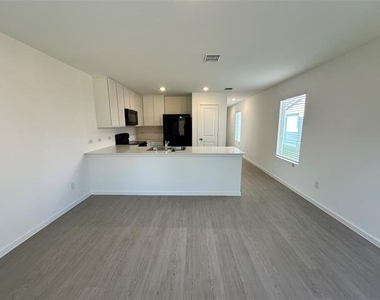 833 Sandhill Crane Lane - Photo Thumbnail 2