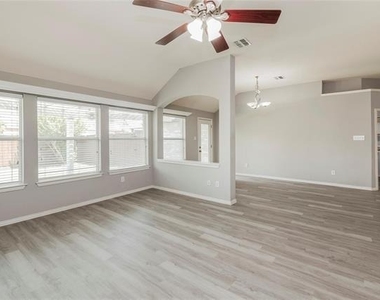 12422 Daimler Drive - Photo Thumbnail 17