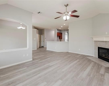 12422 Daimler Drive - Photo Thumbnail 16