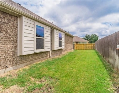 122 Eagle Feather - Photo Thumbnail 22