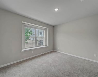 4484 N River Walk Drive - Photo Thumbnail 20