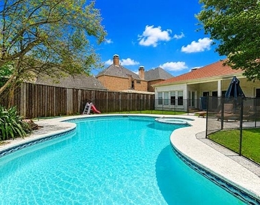 12504 Renoir Lane - Photo Thumbnail 24