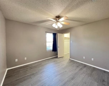 9901 Thomas Jefferson Drive - Photo Thumbnail 13