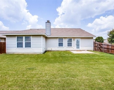 9901 Thomas Jefferson Drive - Photo Thumbnail 16