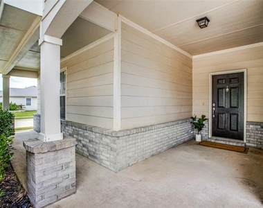 9901 Thomas Jefferson Drive - Photo Thumbnail 2