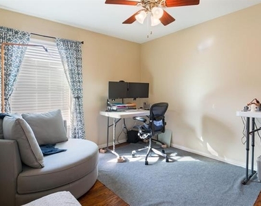 9964 Southgate Drive - Photo Thumbnail 8