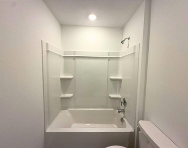 6220 Sandpiper Lane - Photo Thumbnail 18