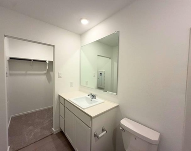 6220 Sandpiper Lane - Photo Thumbnail 11